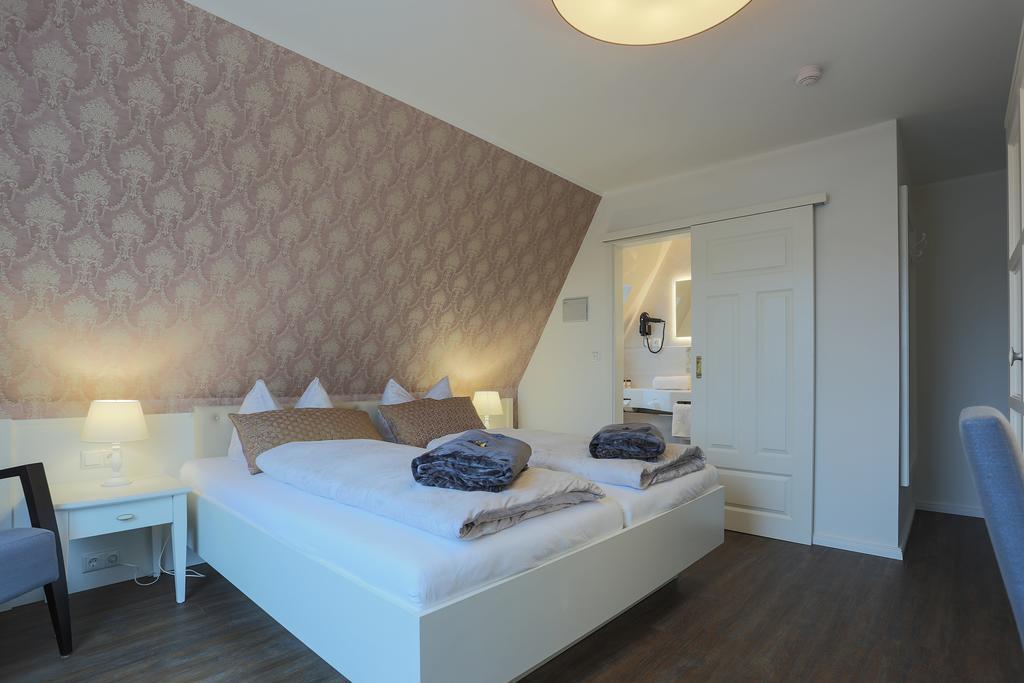 Hotel Strandvilla Janine Borkum Extérieur photo