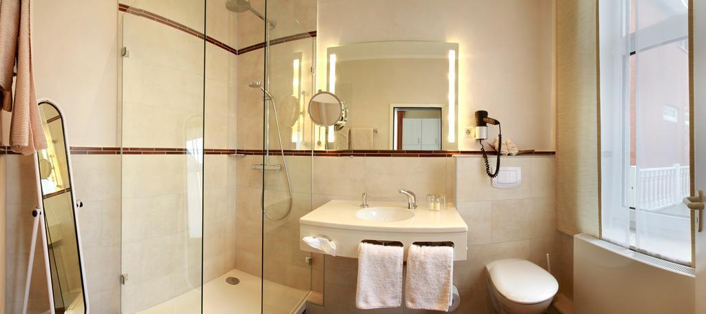 Hotel Strandvilla Janine Borkum Extérieur photo